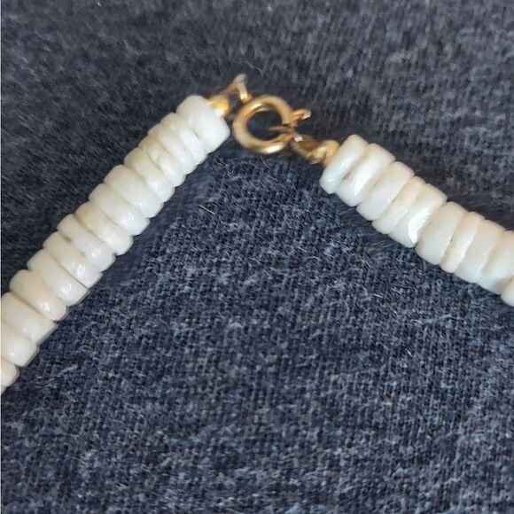 Vintage 1970s Puka Shell Beaded Necklace - Picture 3 of 6